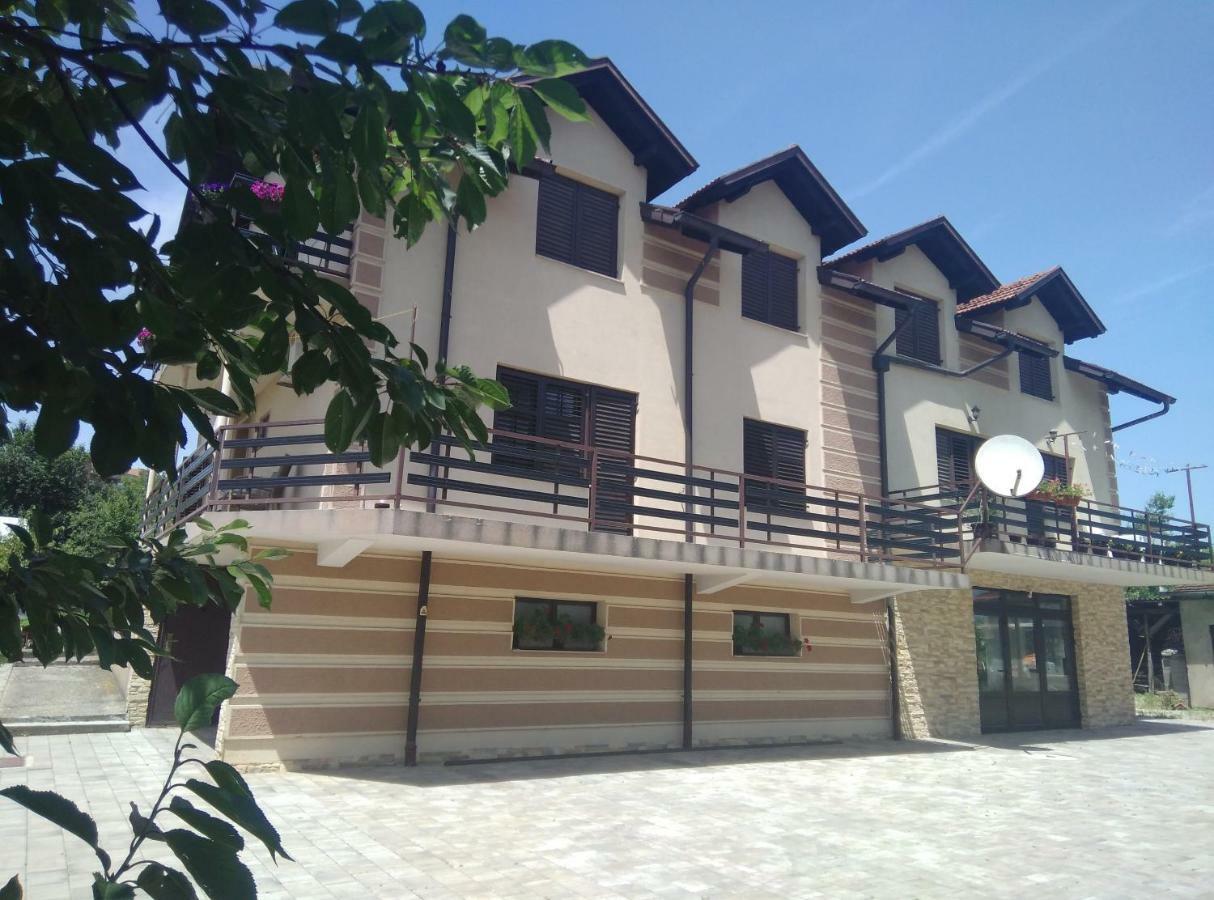 Receptiva Bl Lägenhet Banja Luka Exteriör bild
