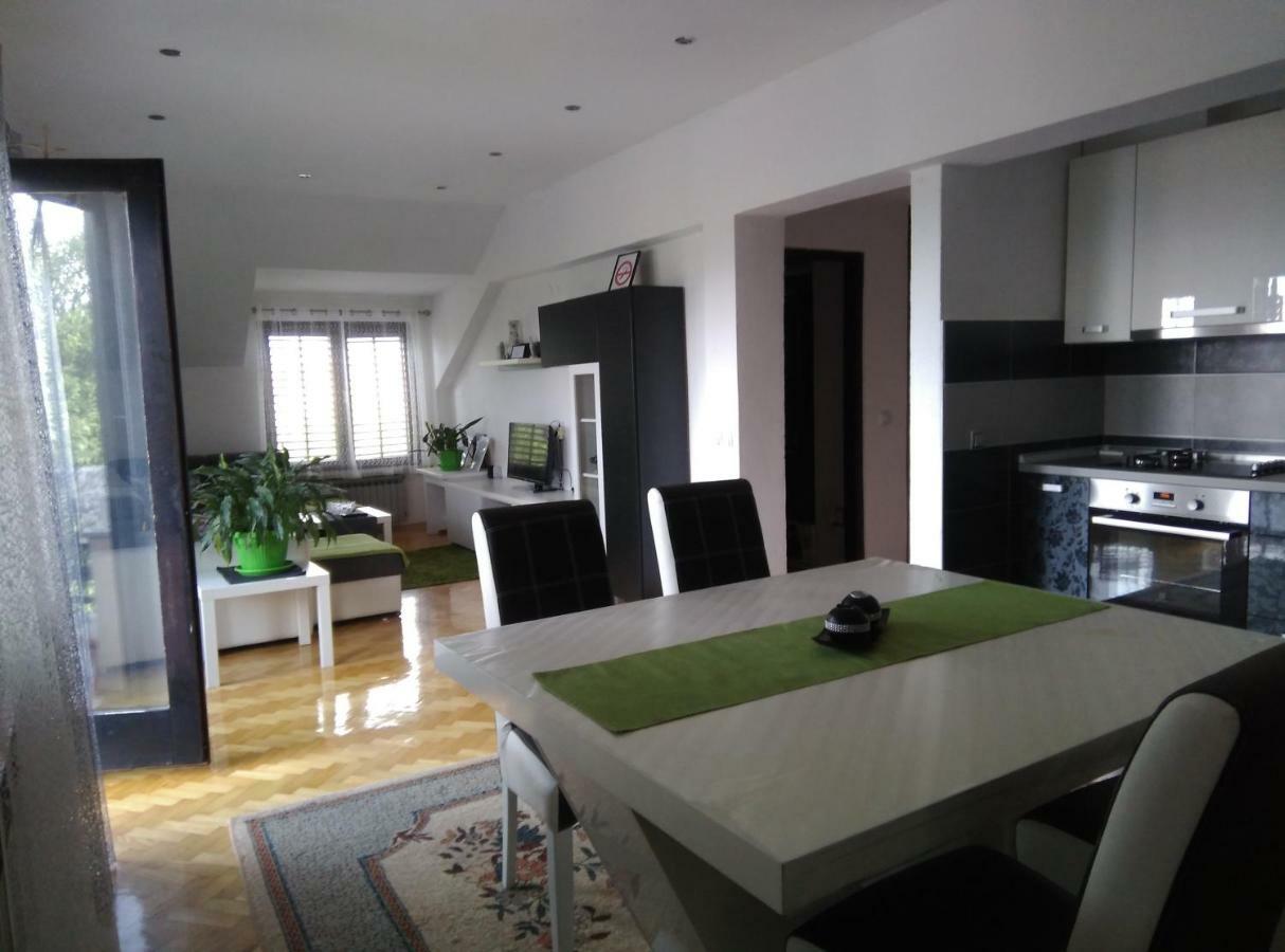 Receptiva Bl Lägenhet Banja Luka Exteriör bild