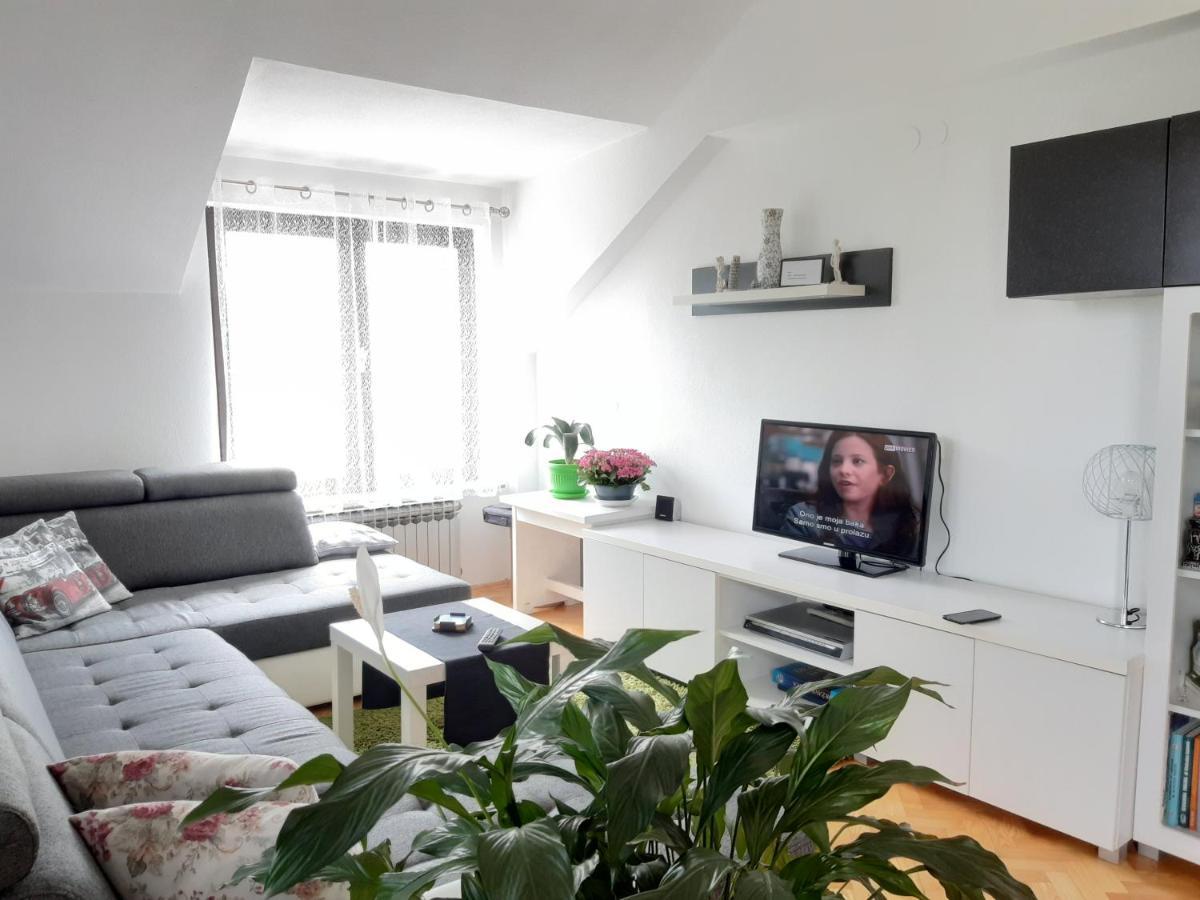 Receptiva Bl Lägenhet Banja Luka Exteriör bild