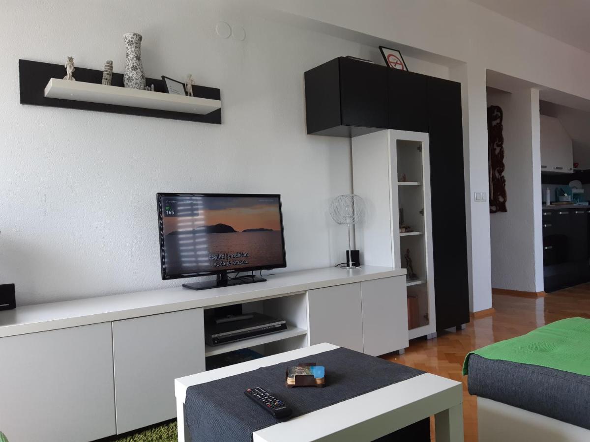 Receptiva Bl Lägenhet Banja Luka Exteriör bild